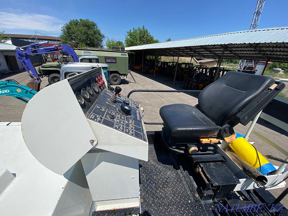 Асфальтоукладчик ZOOMLION DTU90D Алматы - изображение 7