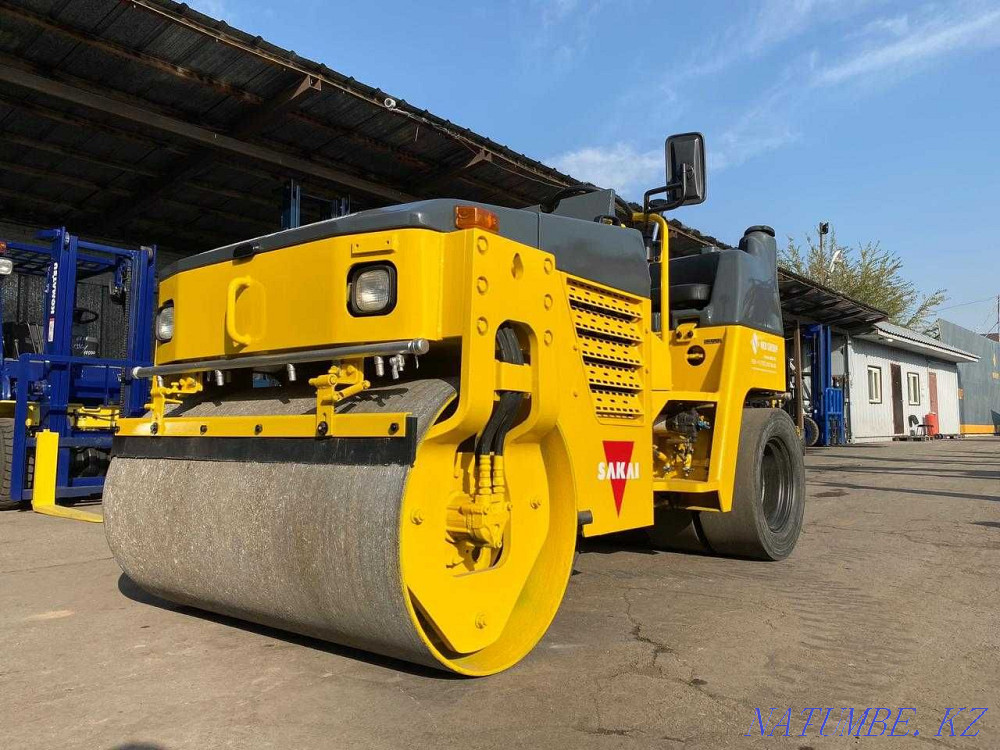 Roller SAKAI TW350-1 Almaty - photo 1