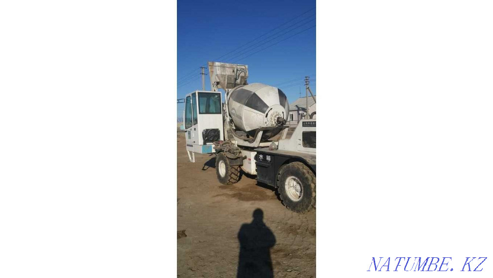 Өздігінен тиейтін бетон араластырғыш машина сатылады  Атырау - изображение 2