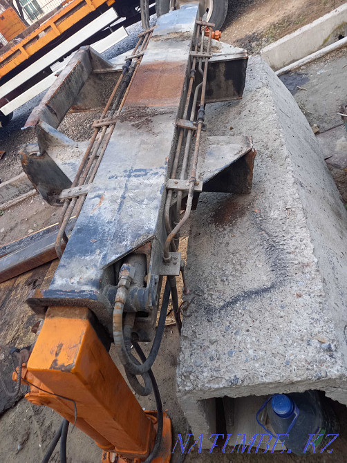 Манипулятор задний аутригеры, задний лапы Шымкент - изображение 3