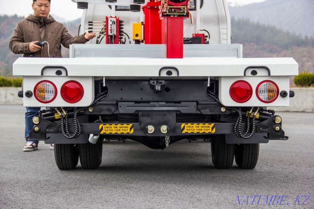 Autotower (autohydraulic lift) 10-28 m. South Korea Astana - photo 7