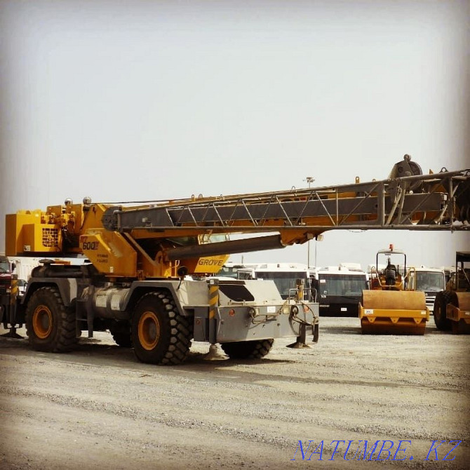 Truck crane all-terrain vehicle Grove RT600E 45 tons crane Shymkent - photo 3