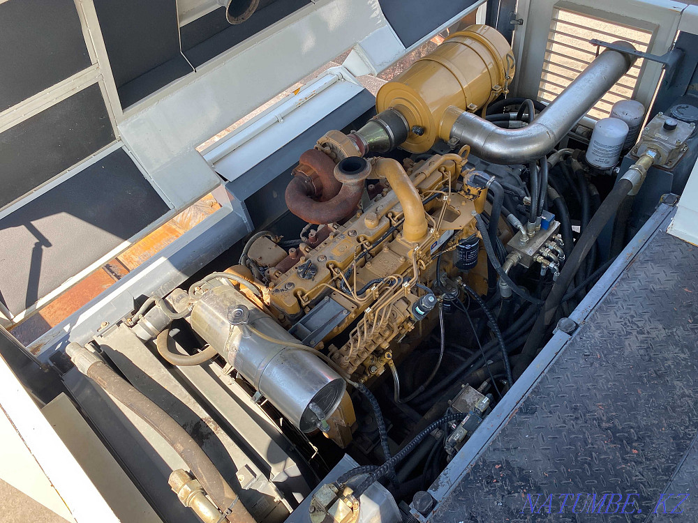 Асфальтоукладчик ZOOMLION DTU90D Алматы - изображение 6