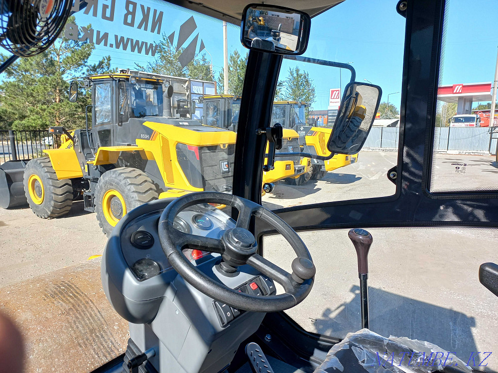 Roller Soil LiuGong CLG 6116E 16 tons Aqtobe - photo 5