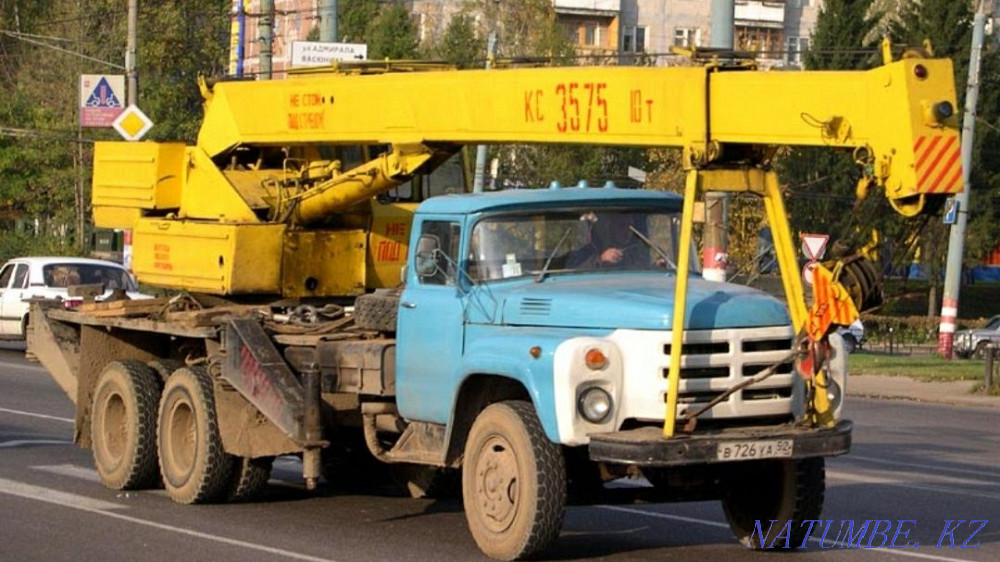 Sell ZIL 133 truck crane Aqtobe - photo 1