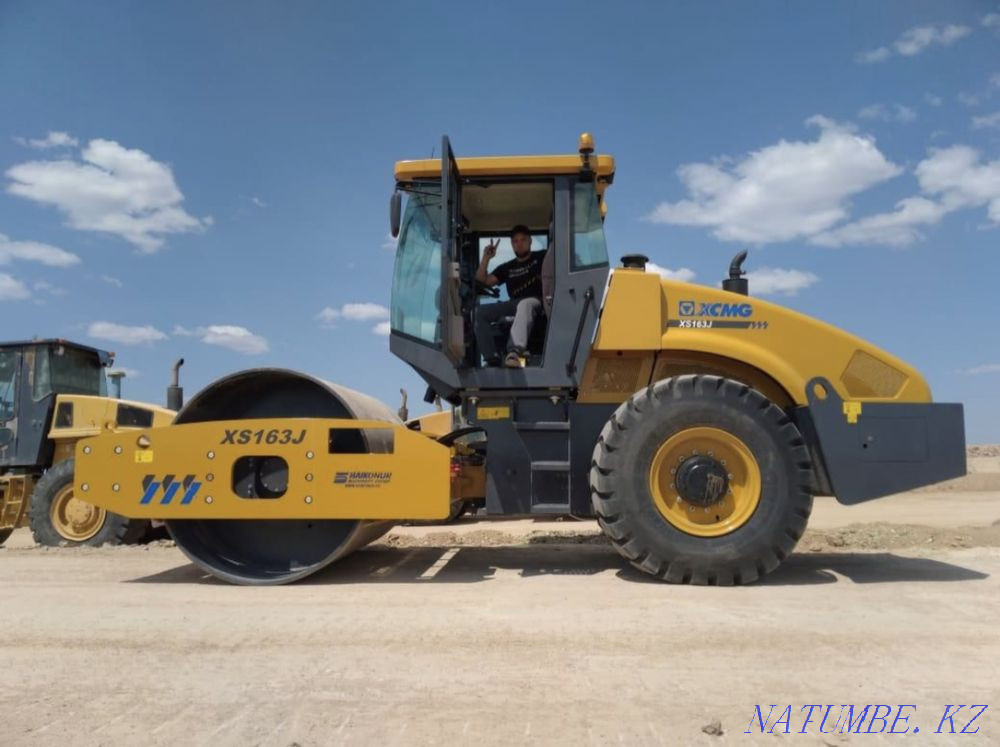 Ice rink for rent  - photo 1