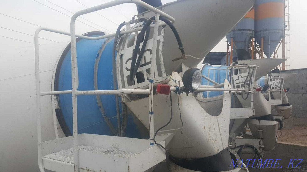 Special machinery concrete mixer Almaty - photo 8