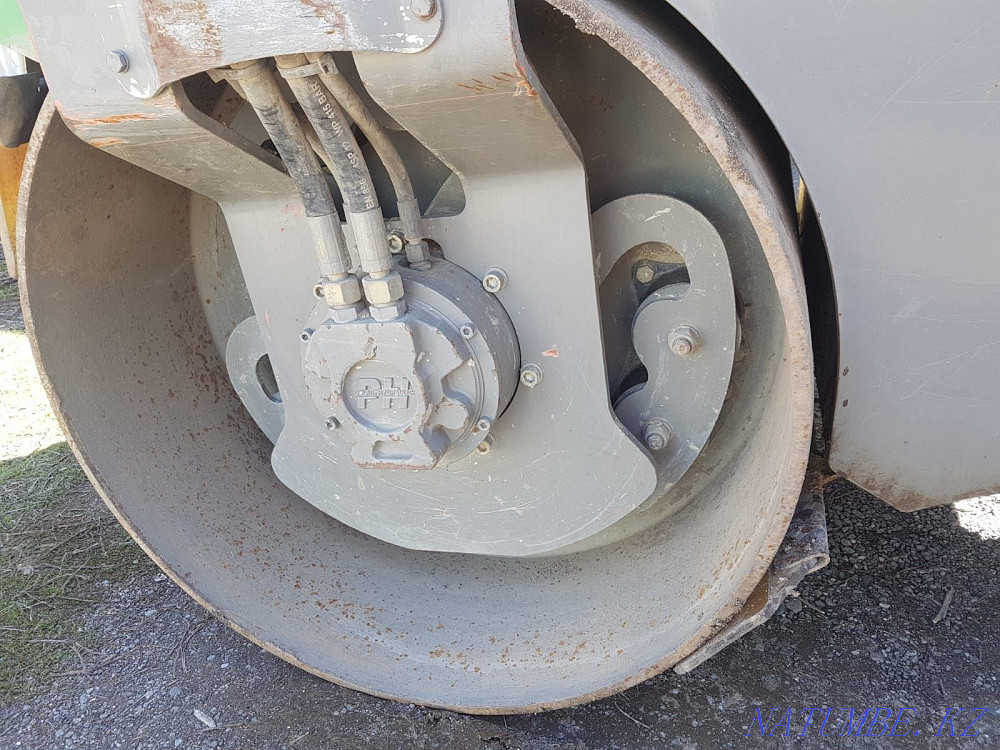 Продам Каток Hamm 3 тн Алматы - изображение 6