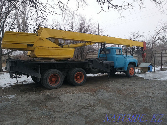 Truck crane Zil Gya 133 Turkestan - photo 1