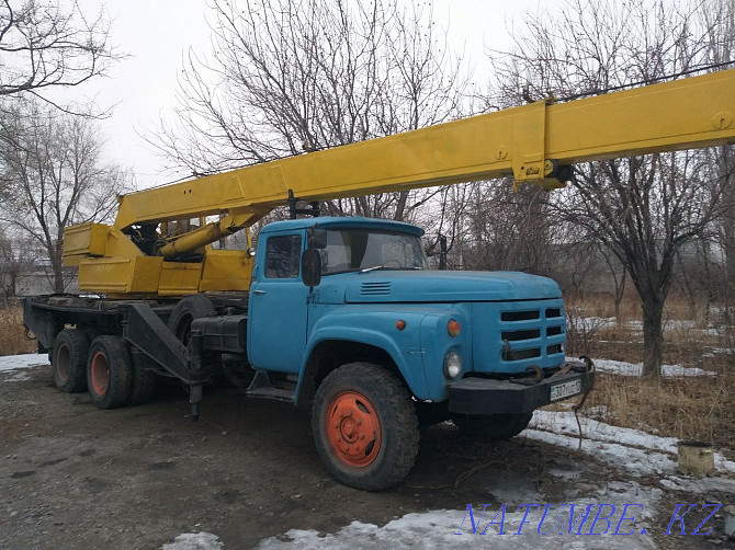 Truck crane Zil Gya 133 Turkestan - photo 5