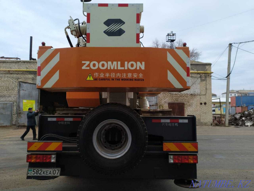Продам автокран (кран) Zoomlion Qy55V, 55 тонн, в отличном состоянии Уральск - изображение 8