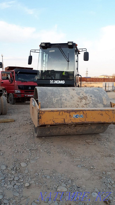 Roller 16ton unpaved  - photo 3