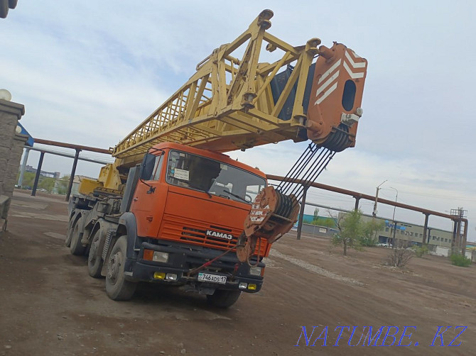 50ton truck crane  - photo 3