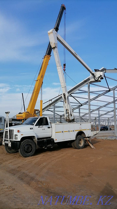 I will sell an aerial platform of 18 meters of the American Chevrolet in an excellent state Oral - photo 2