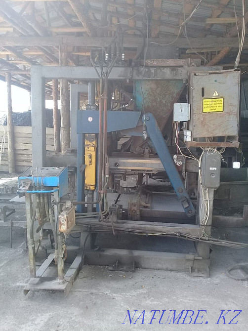 Plant for the production of sand blocks, curb  - photo 4