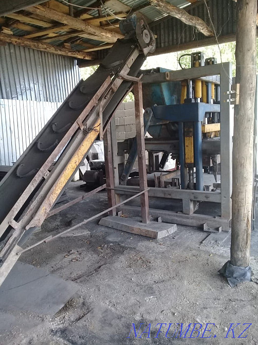 Plant for the production of sand blocks, curb  - photo 6