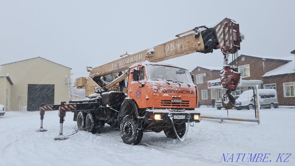 Truck crane KAMAZ 25 tons installation Galician Petropavlovsk - photo 2