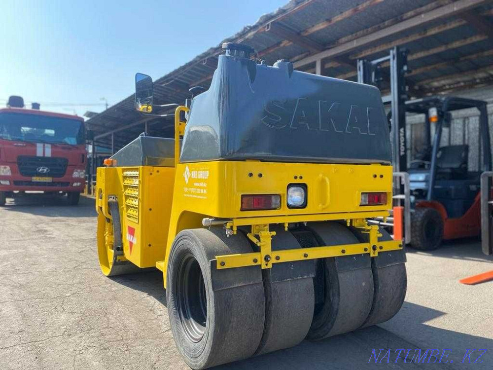 Japanese roller Sakai TW350 Almaty - photo 3