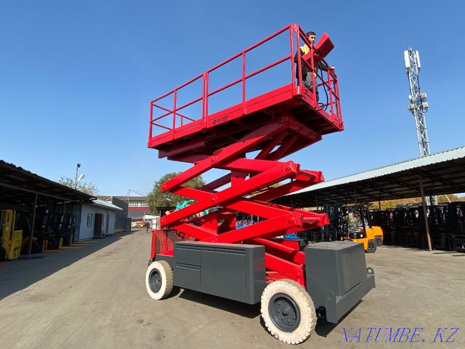 AICHI SV093 Self Propelled Hydraulic Lift Almaty - photo 2