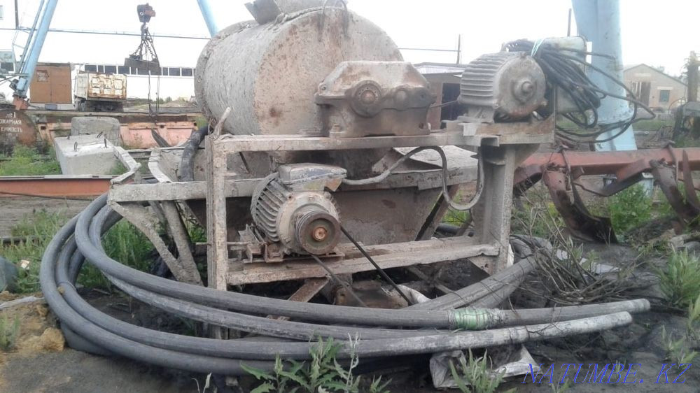 Тольмер СРОЧНО (раствороподаватель) Костанай - изображение 1