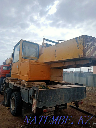 truck crane Galician 25 tons in excellent condition Aqtobe - photo 6