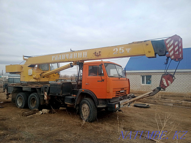 truck crane Galician 25 tons in excellent condition Aqtobe - photo 3