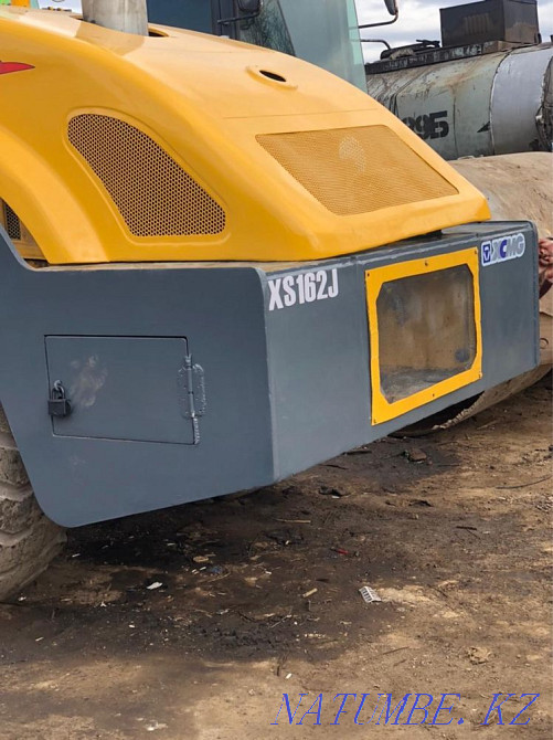 Дорожный каток XS162J Астана - изображение 3