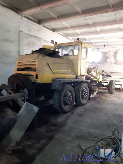 Sell motor grader Pavlodar - photo 1