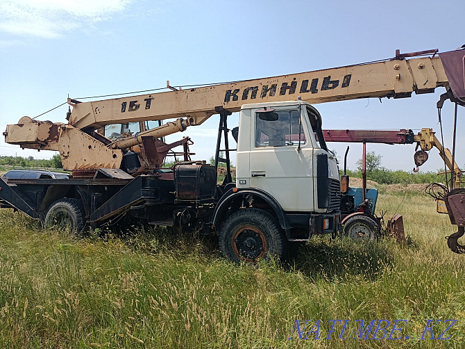 I will sell the truck crane MAZ 16 t 18m 2002 Oral - photo 1