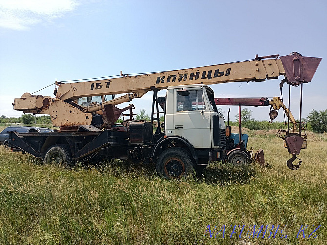 I will sell the truck crane MAZ 16 t 18m 2002 Oral - photo 4