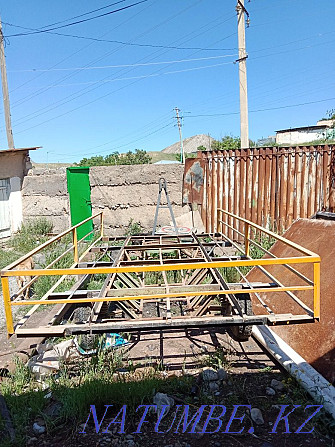 beekeeping trailer  - photo 1