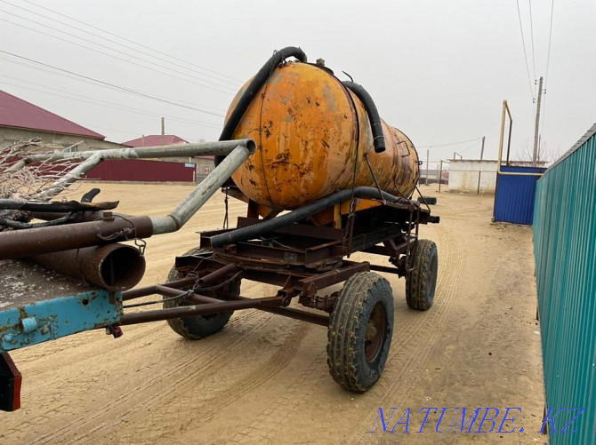 water carrier trailer  - photo 3