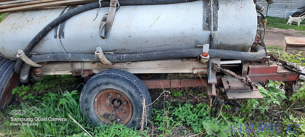 Single axle water carrier trailer  - photo 1