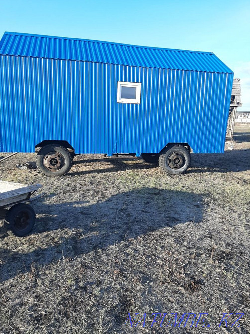 Residential car on wheels, 6m long, 2.7 wide. Cozy inside.  - photo 1