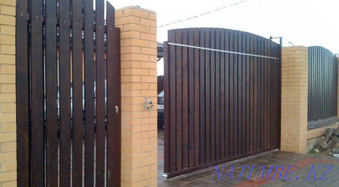 Sliding gates with or without remote control Oral - photo 1