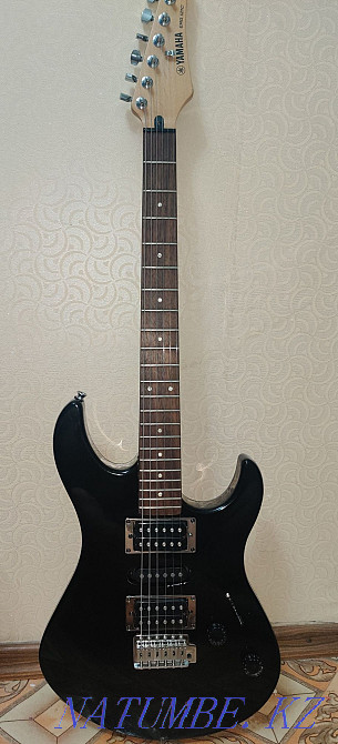 Продам электрогитару Yamaha erg 121c Степногорск - изображение 1