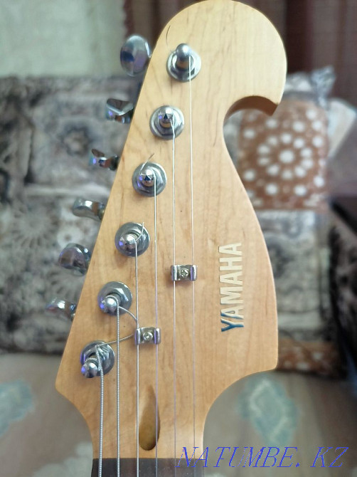 Электрогитара продам Караганда - изображение 1