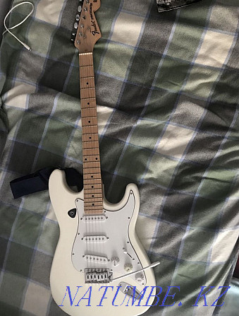 Fender электр гитара  Астана - изображение 2