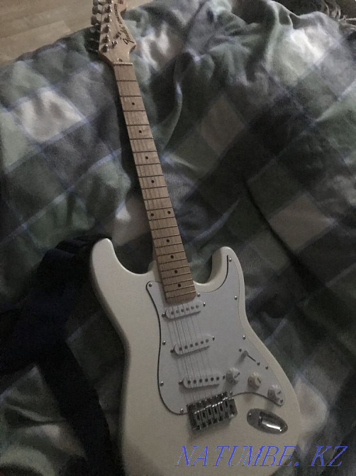 Fender электр гитара  Астана - изображение 4