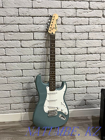 Электрогитара Squier Stratocaster Fender Астана - изображение 6