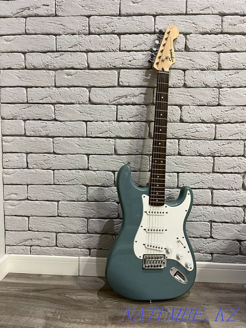 Squier Stratocaster Fender электрогитарасы  Астана - изображение 7