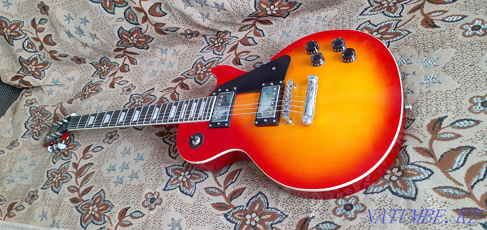 Продам новую электро гитару Лес пол Павлодар - изображение 6