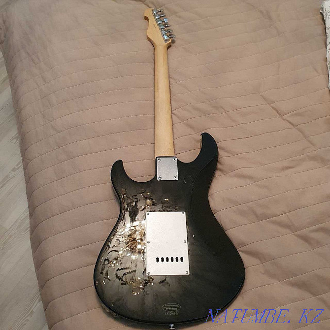 Электр гитара Yamaha EG112C HSS BK  Алматы - изображение 2