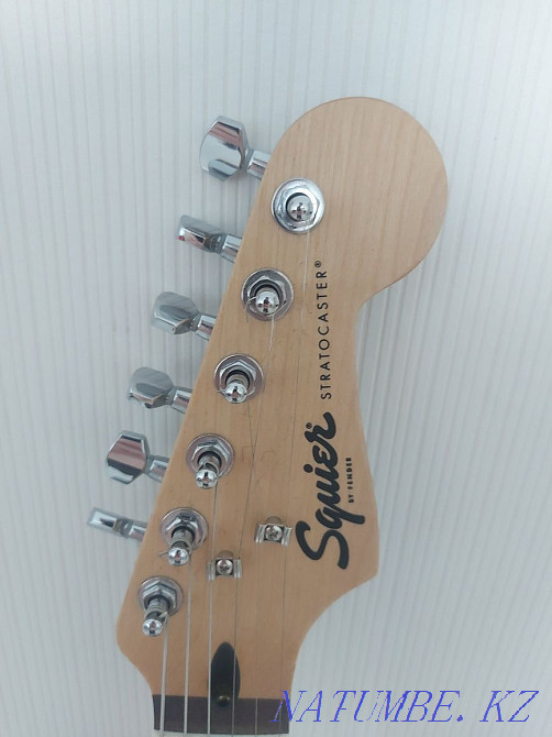 Электрогитара и комбик Павлодар - изображение 2