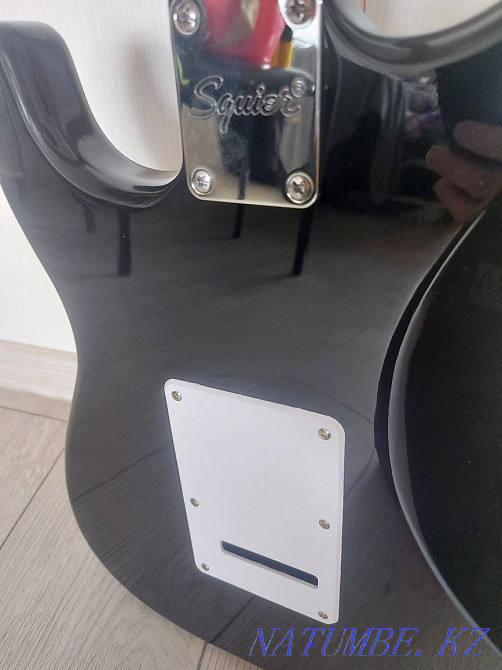 Электрогитара и комбик Павлодар - изображение 4
