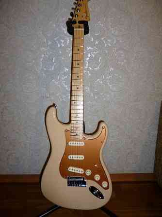 Fender American deluxe Stratocaster 2007 г. США Almaty