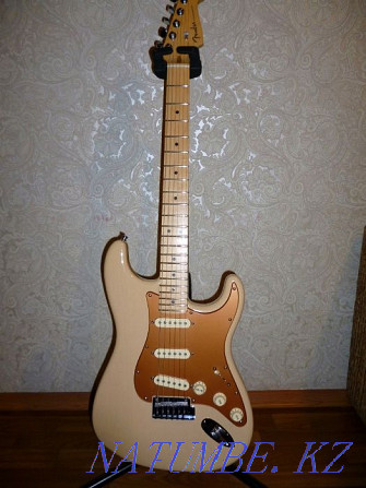 Fender American deluxe Stratocaster 2007 г. США Алматы - изображение 2