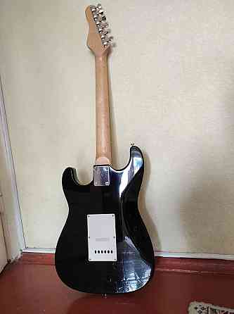 Электрогитара Behringer Stratocaster Тараз