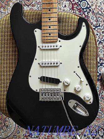 Behringer Stratocaster electric guitar Taraz - photo 1