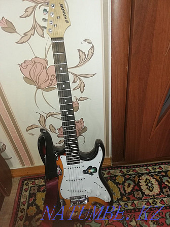 Urgently! I will sell an electric guitar from combos  - photo 1